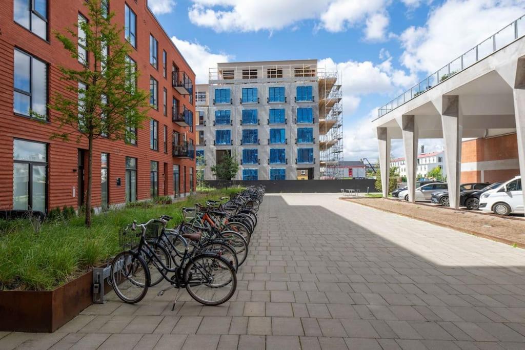 Step-Free Apartment For 8 People Near Amager Beach Copenhagen Exterior photo